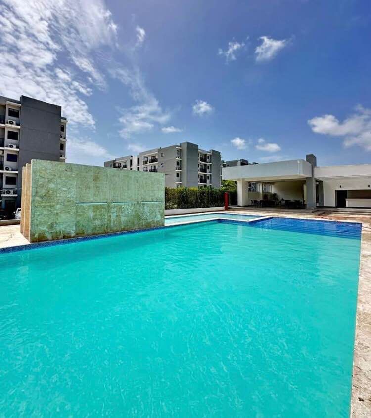 Rent this spectacular apartment in residential Jardines III